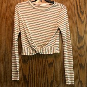 Crop long sleeve top